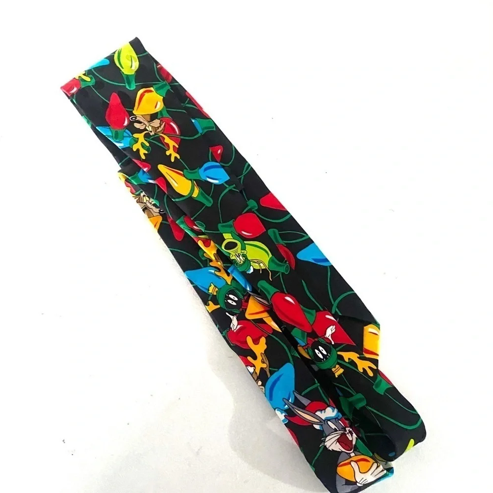LOONEY TUNES MANIA silk Christmas holiday necktie