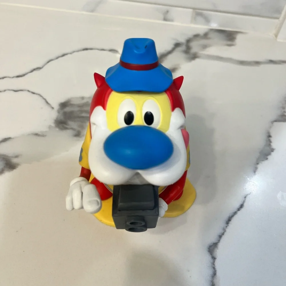 Nickelodeon exclusive figurine outfit