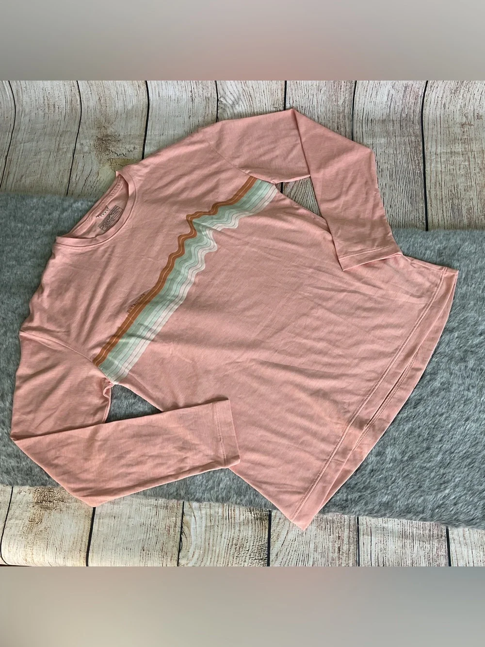 Patagonia Kids Long Sleeve Top Size 12/L