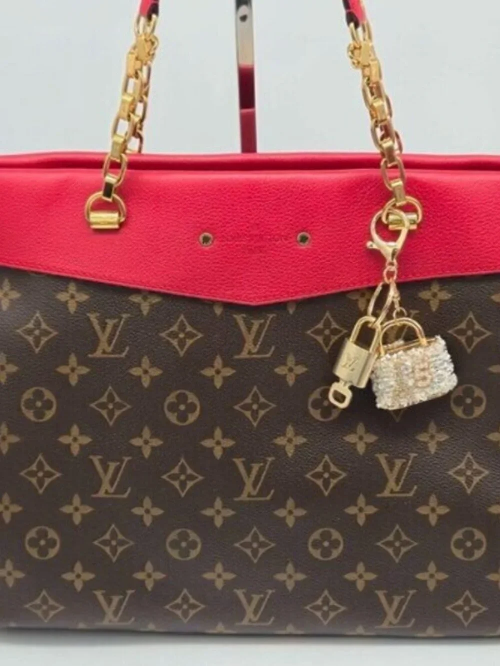 Louis Vuitton add touch