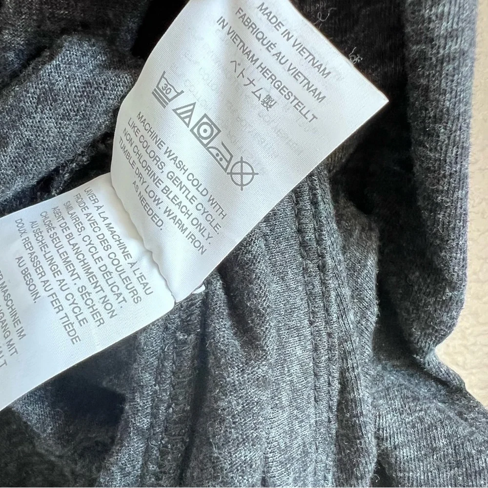 J. Crew Women’s Heathered Gray Long Sleeve Wrap‎ Blouse