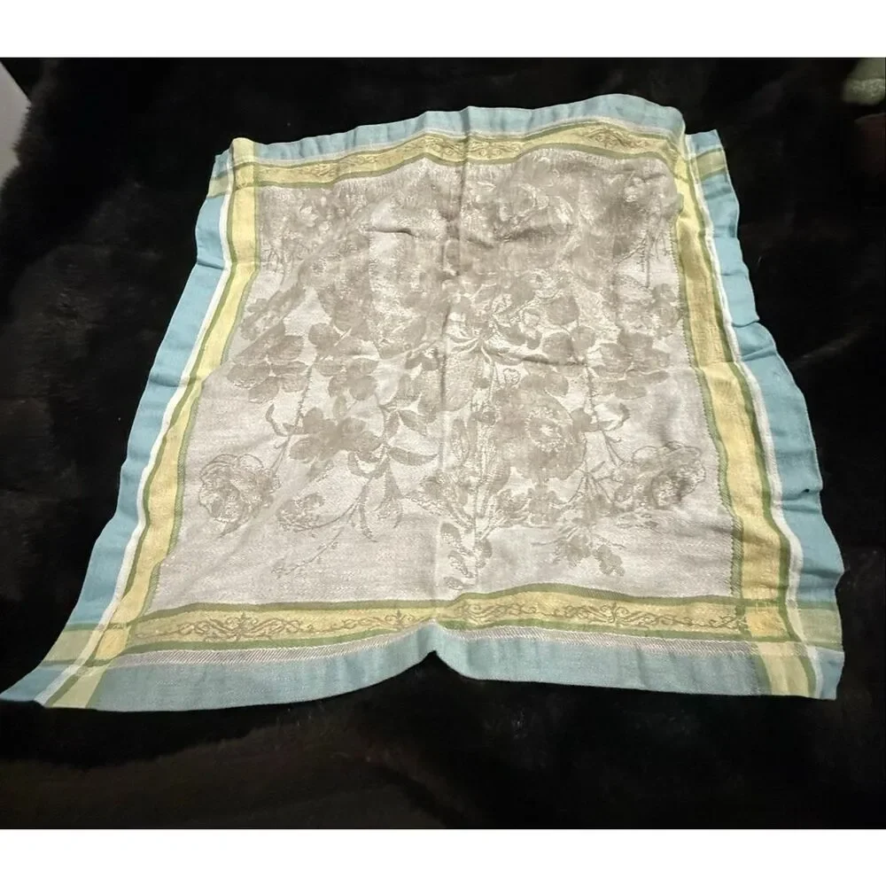 Williams Sonoma Easter jacquard bunny rabbit dinner napkins x3