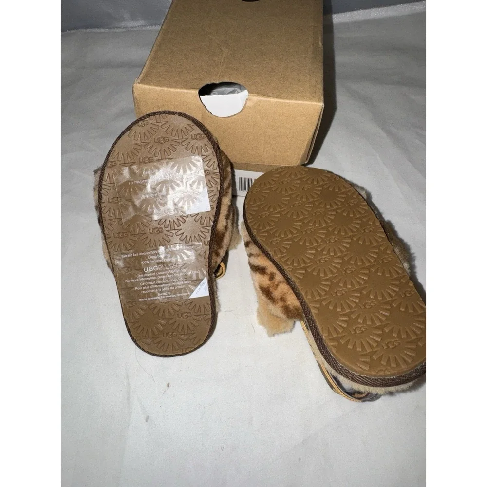 UGG‎ Fluff Yeah Slides Toddler Tiger Stuffie Orange/Black Slipper Slide Size 7