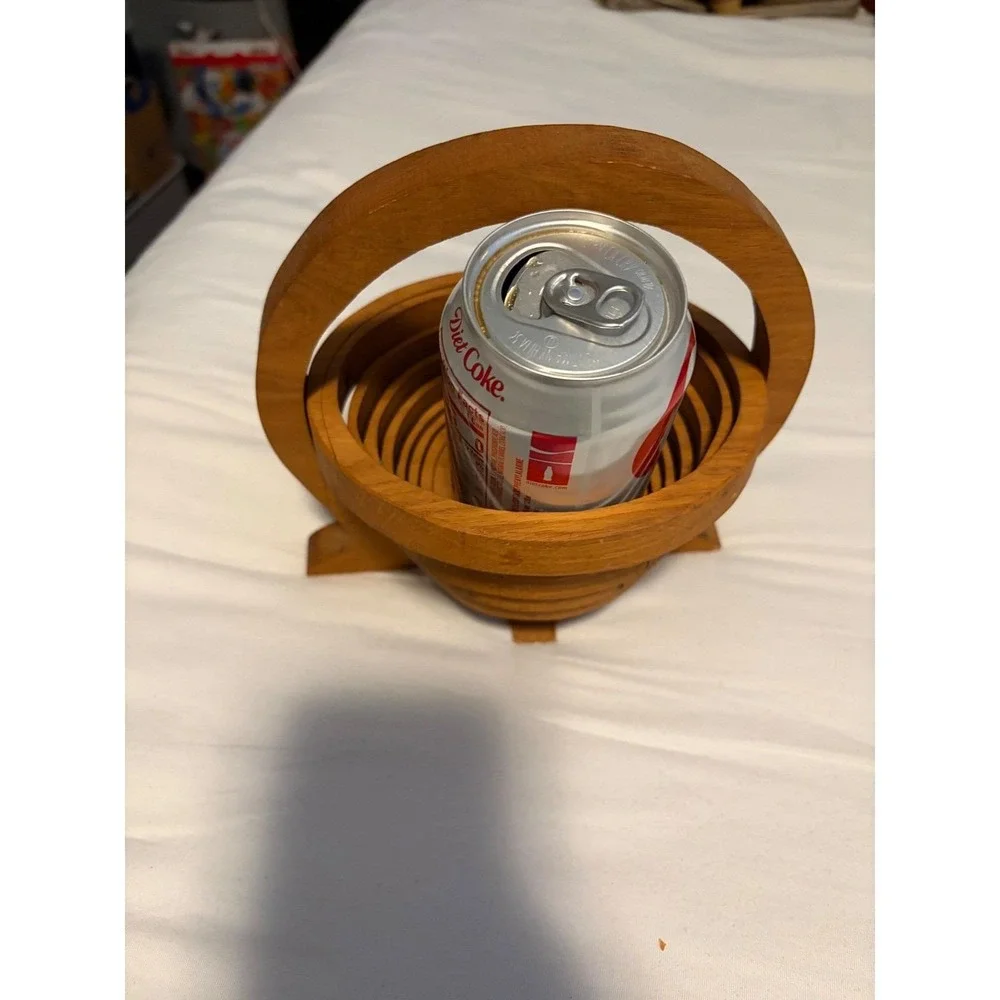 Vintage Collapsible Wooden Fruit Basket Spiral Cut Folding Bowl Trivet MCM