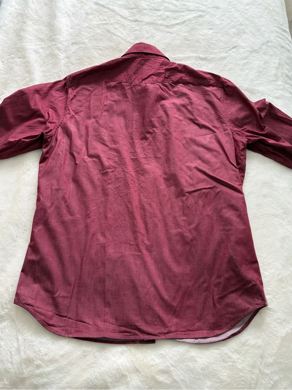 Banana Republic Men's Burgundy Long-Sleeve Button-Down Shirt