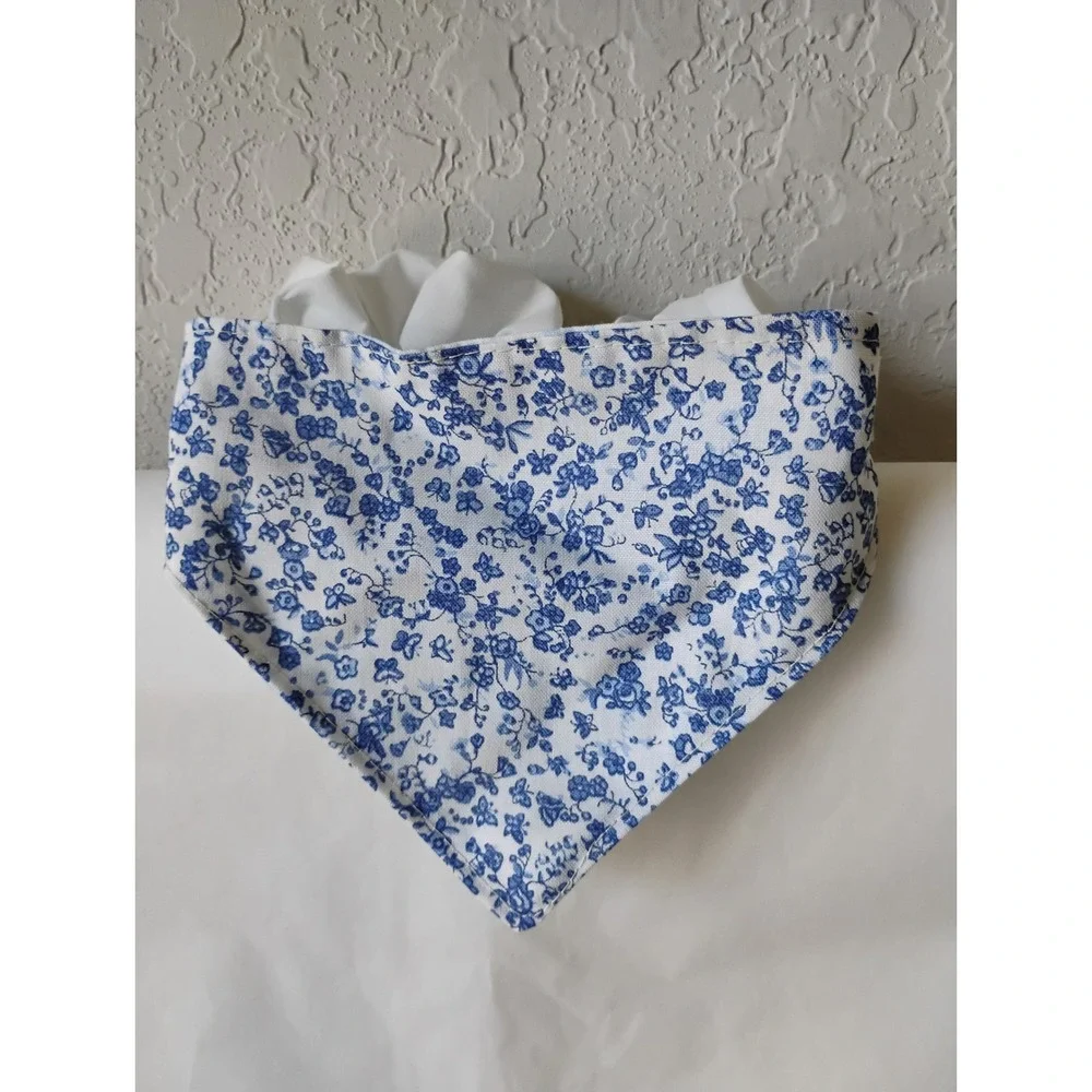 Handmade Blue White Floral Dog Bandana Elastic Scrunchie Neck Pet Accessory