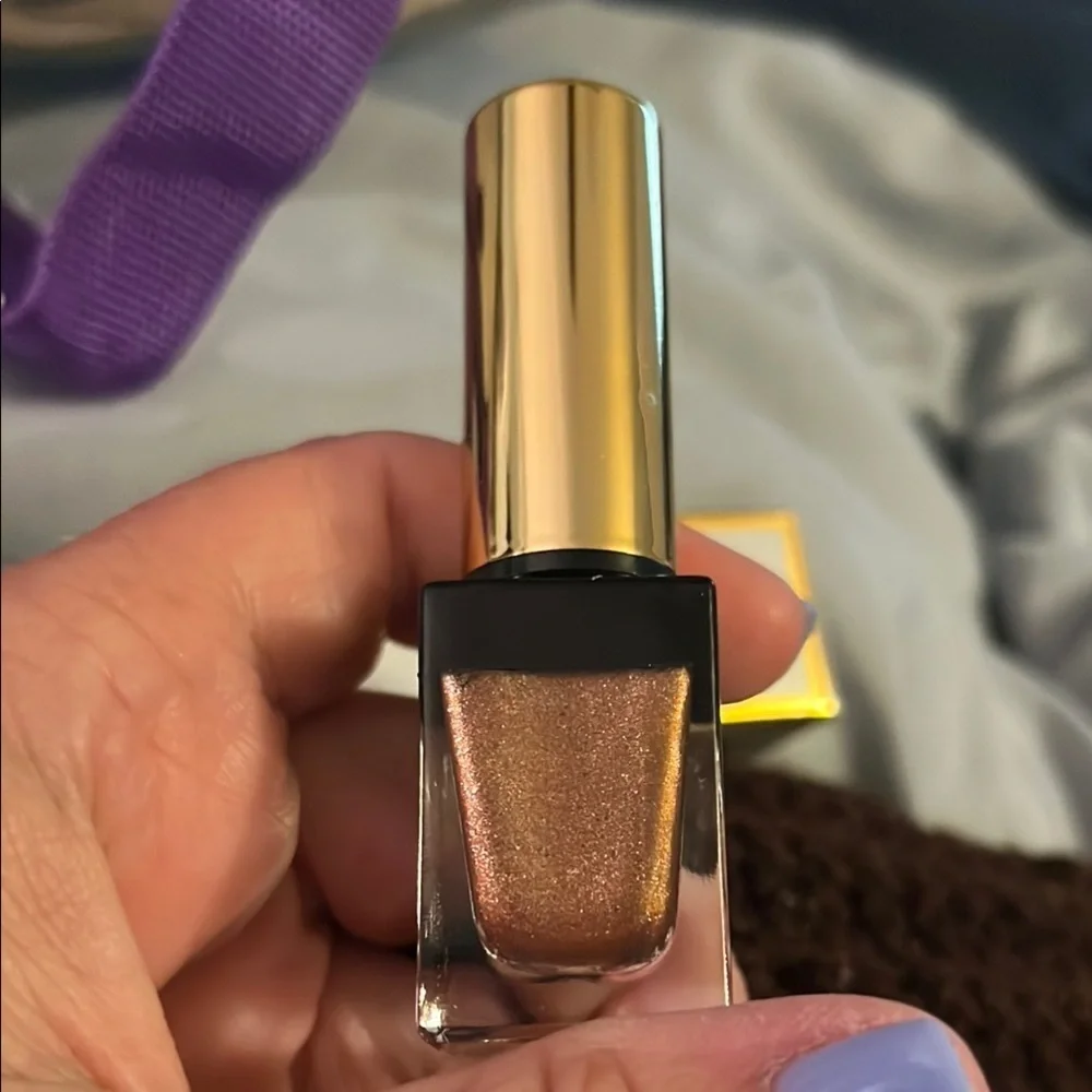 Eloise Get Lit Metallic Foiled Liquid Eyeshadow - Gold
