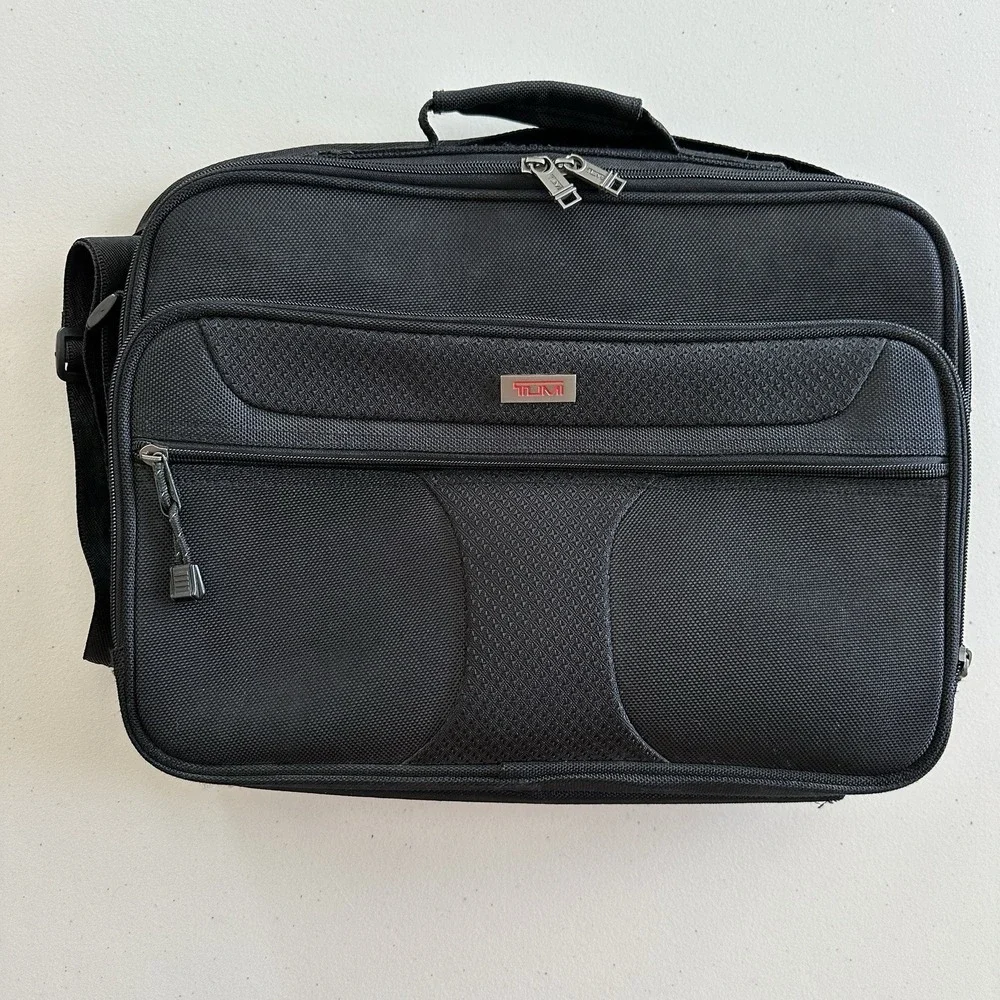 Tumi Laptop Bag Slim 15 Inch‎ Black Ballistic Nylon Briefcase Work Travel