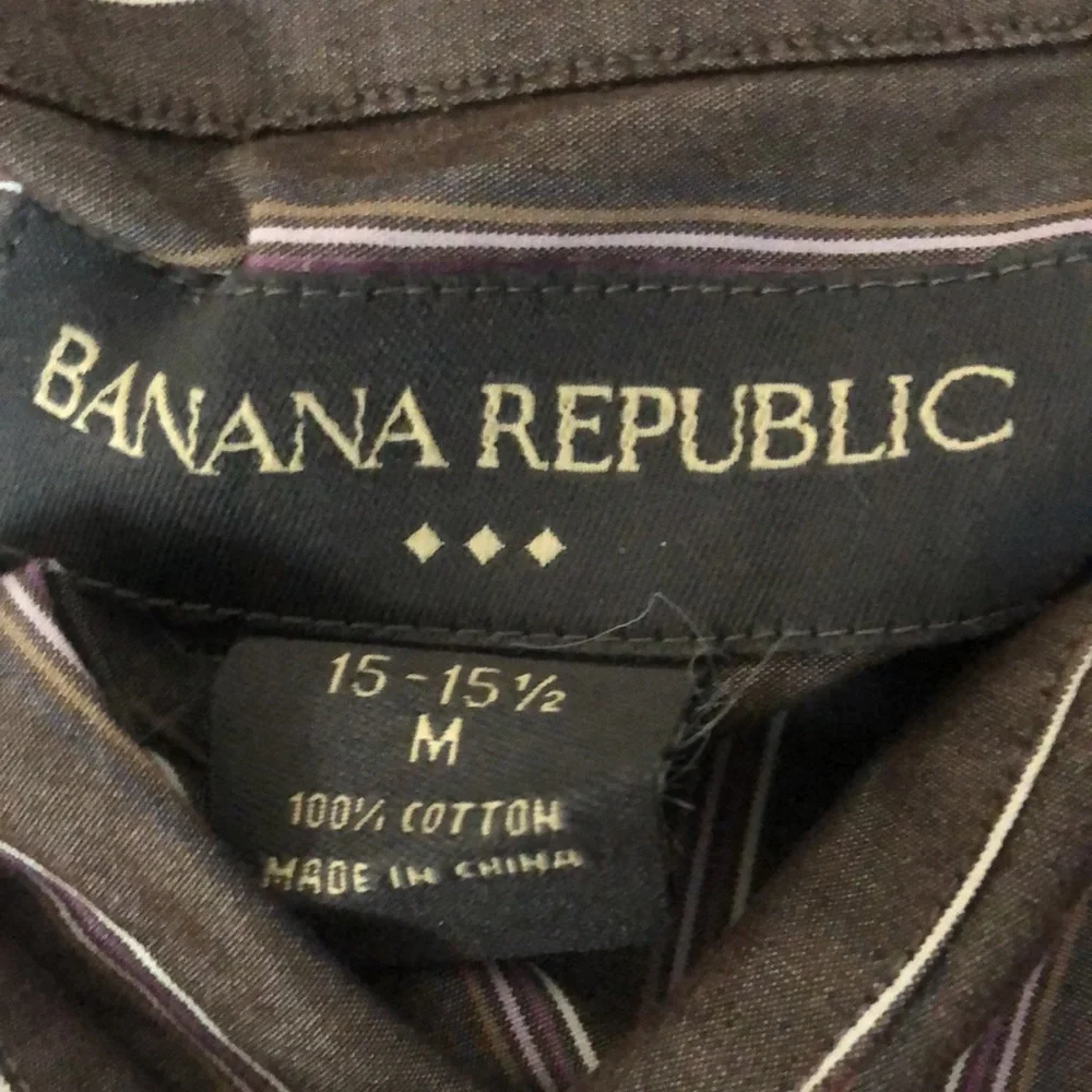 Banana Republic button down shirt size M 15-15 1/2