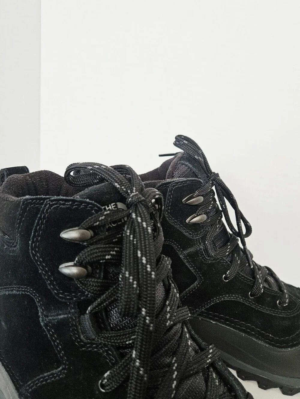 The North Face Snowfuse Insulated Winter Boots Waterproof Black Men 11