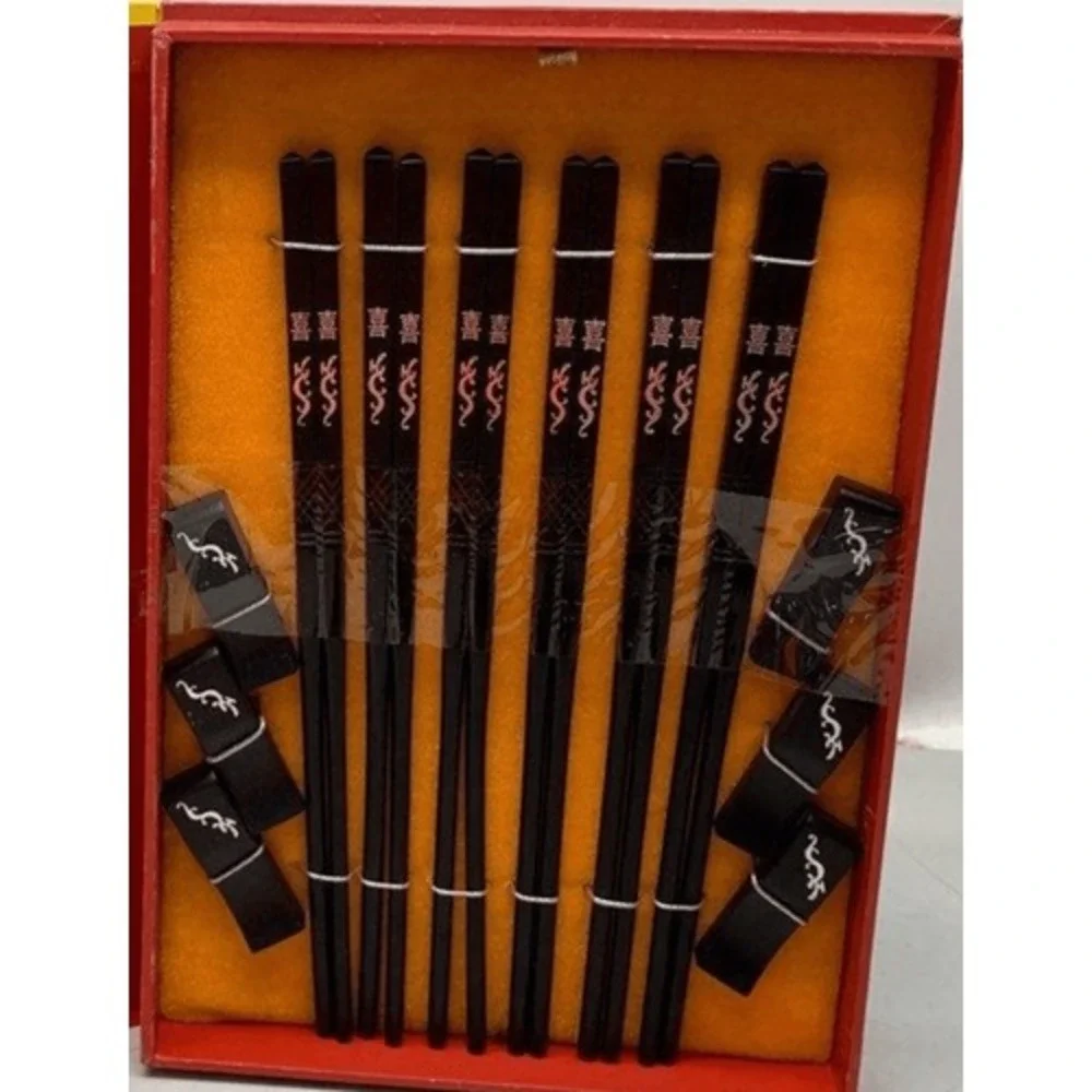 Vintage Yun Hong Arts‎ Chopsticks Immortal Story Set