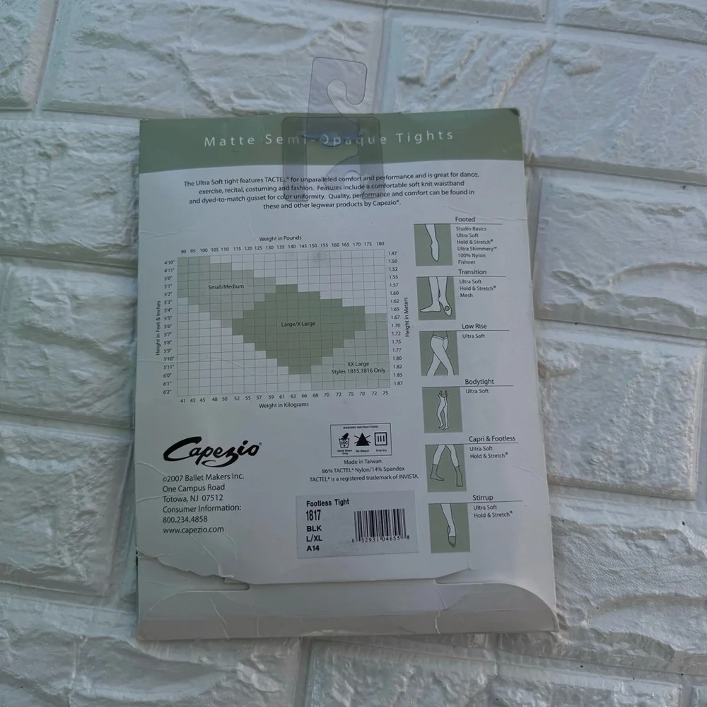 Capezio nwt footless g02