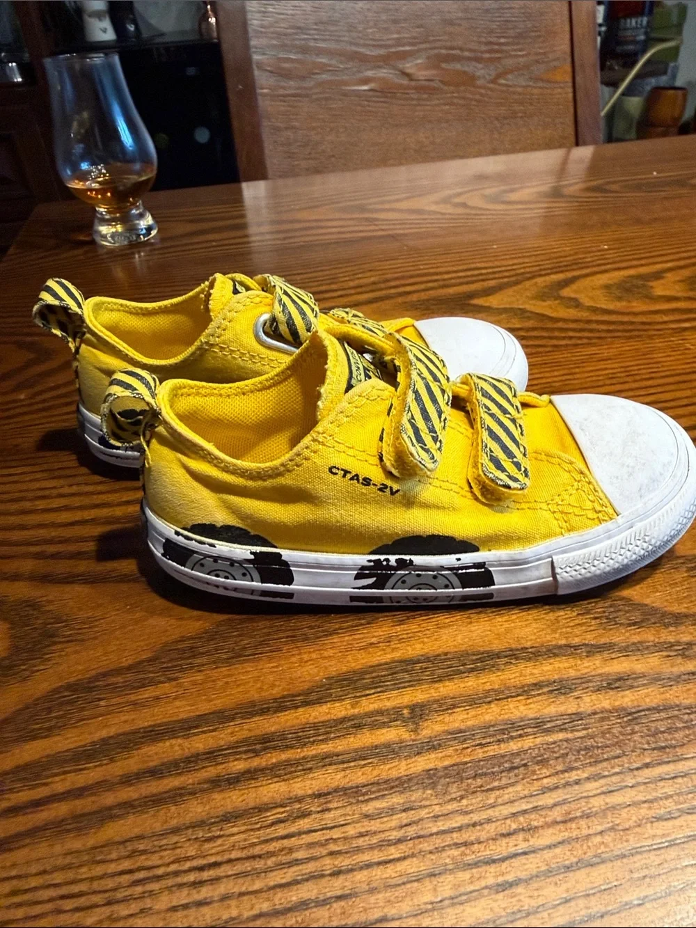 Converse Kids Yellow Canvas Low-Top Sneakers with Black-Striped Straps