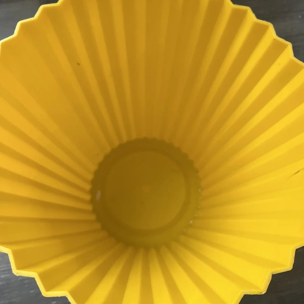 Vtg 1960s Fesco‎  Plastic Waste Paper Basket  #4836 Rare MCM Yellow