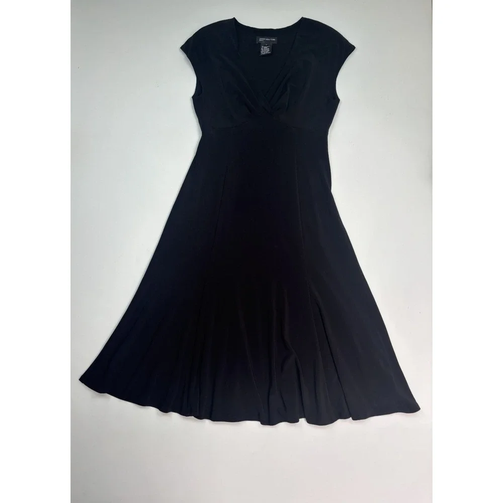 Jones New York sleeves black