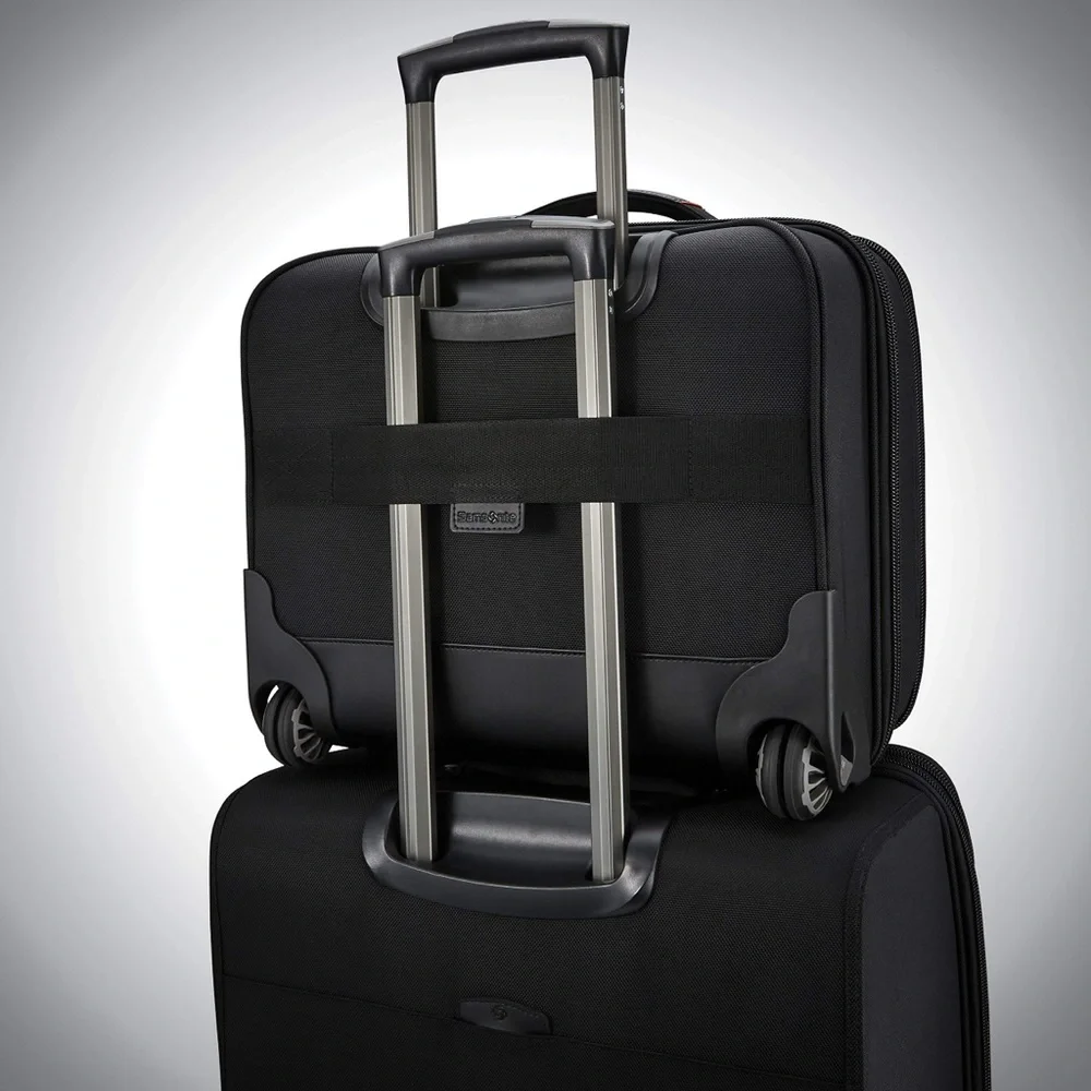 Samsonite Pro 4 DLX 2 Gusset Mobile Office