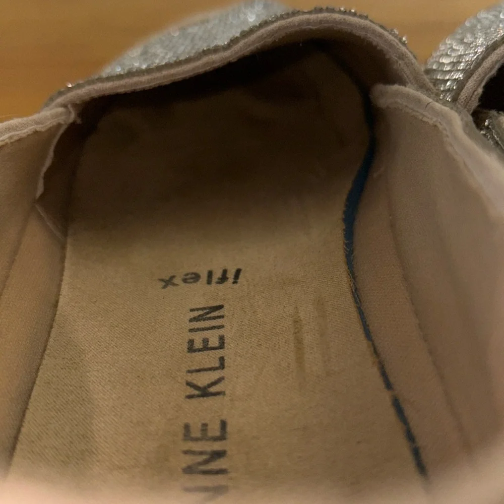 Anne Klein 