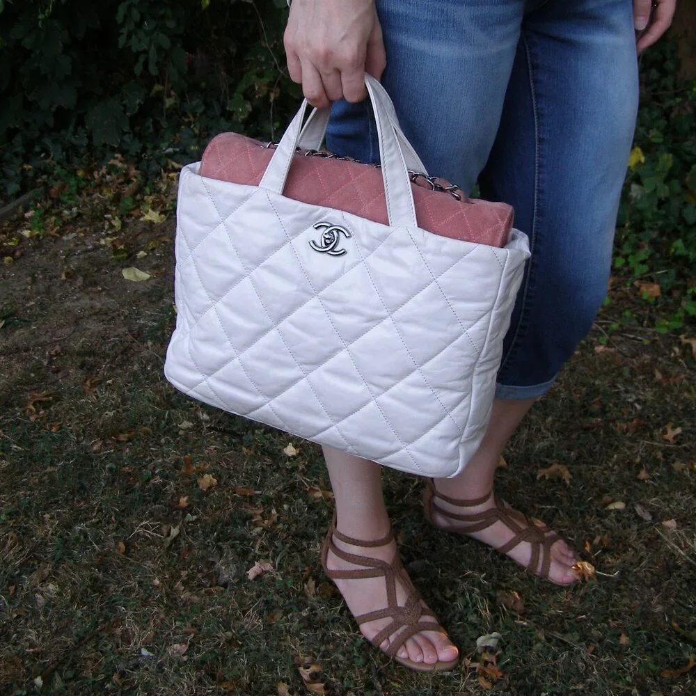 💖 CHANEL Portobello White Quilted Leather & Pink Suede Tote/Shoulder Bag