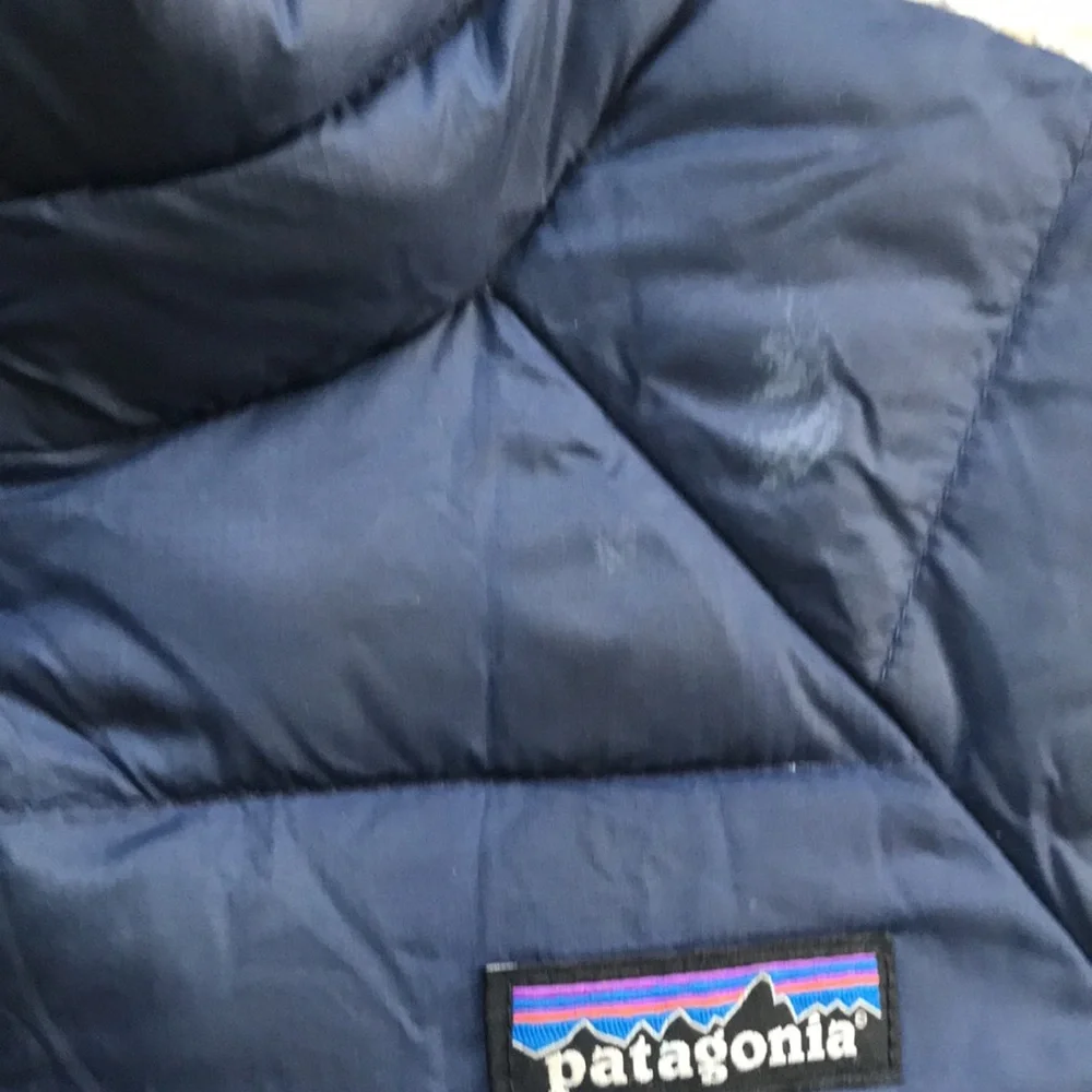 Patagonia Puffer Jacket (boys' size M)