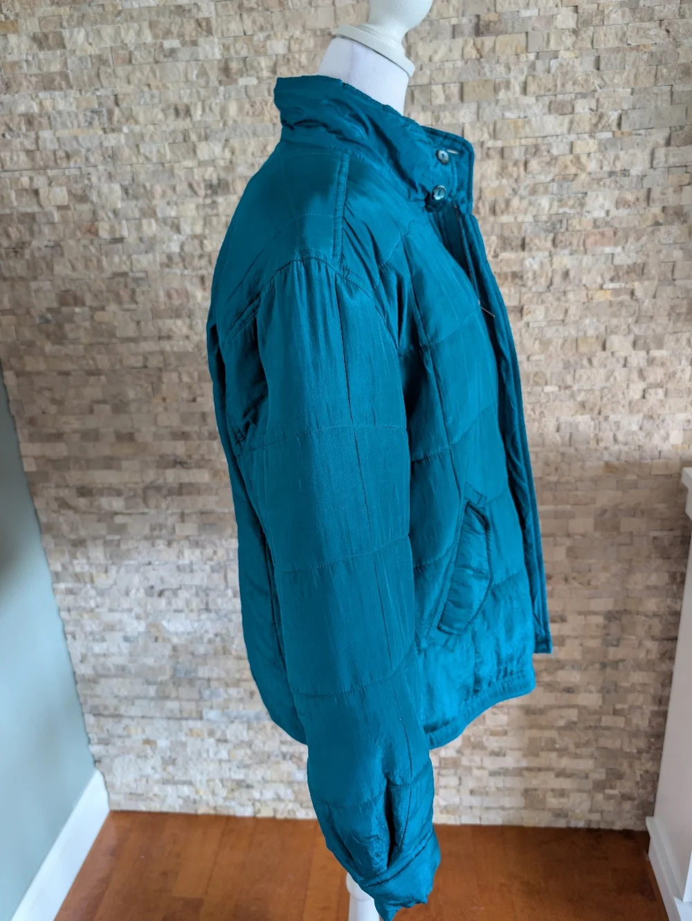Vintage 90s Clio 100% Silk Quilted Puffer Turquoise Teal Sz M Statement Jacket