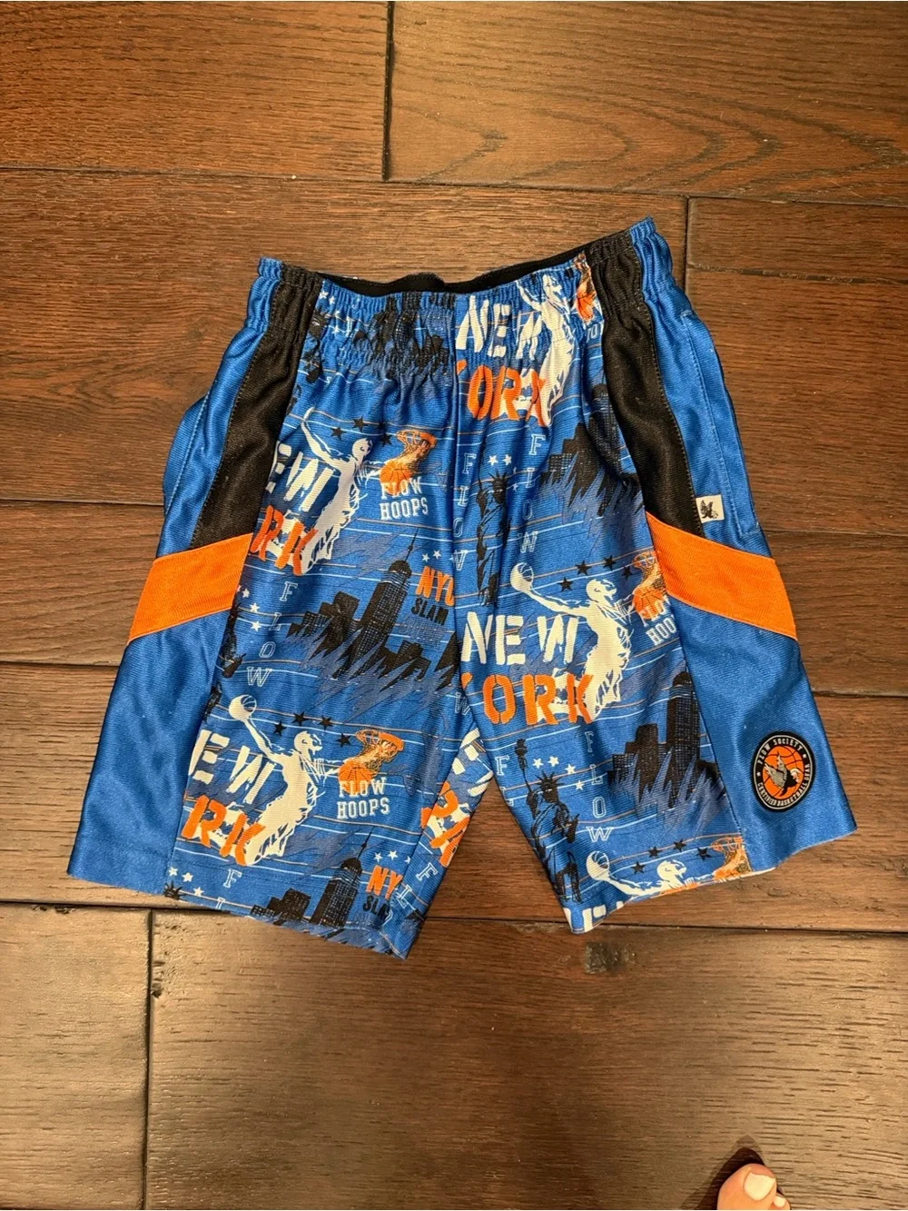 Flow Society lightweight wear pop