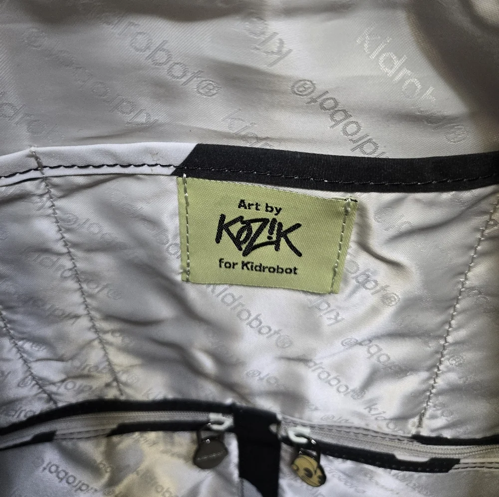 KIDROBOT x Kozik Smorkin Labbit Photo Pop Black Aviator‎ Messenger Shoulder Bag
