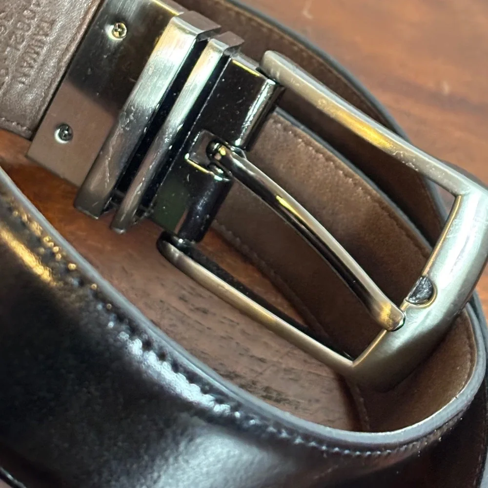 Boconi reversible leather