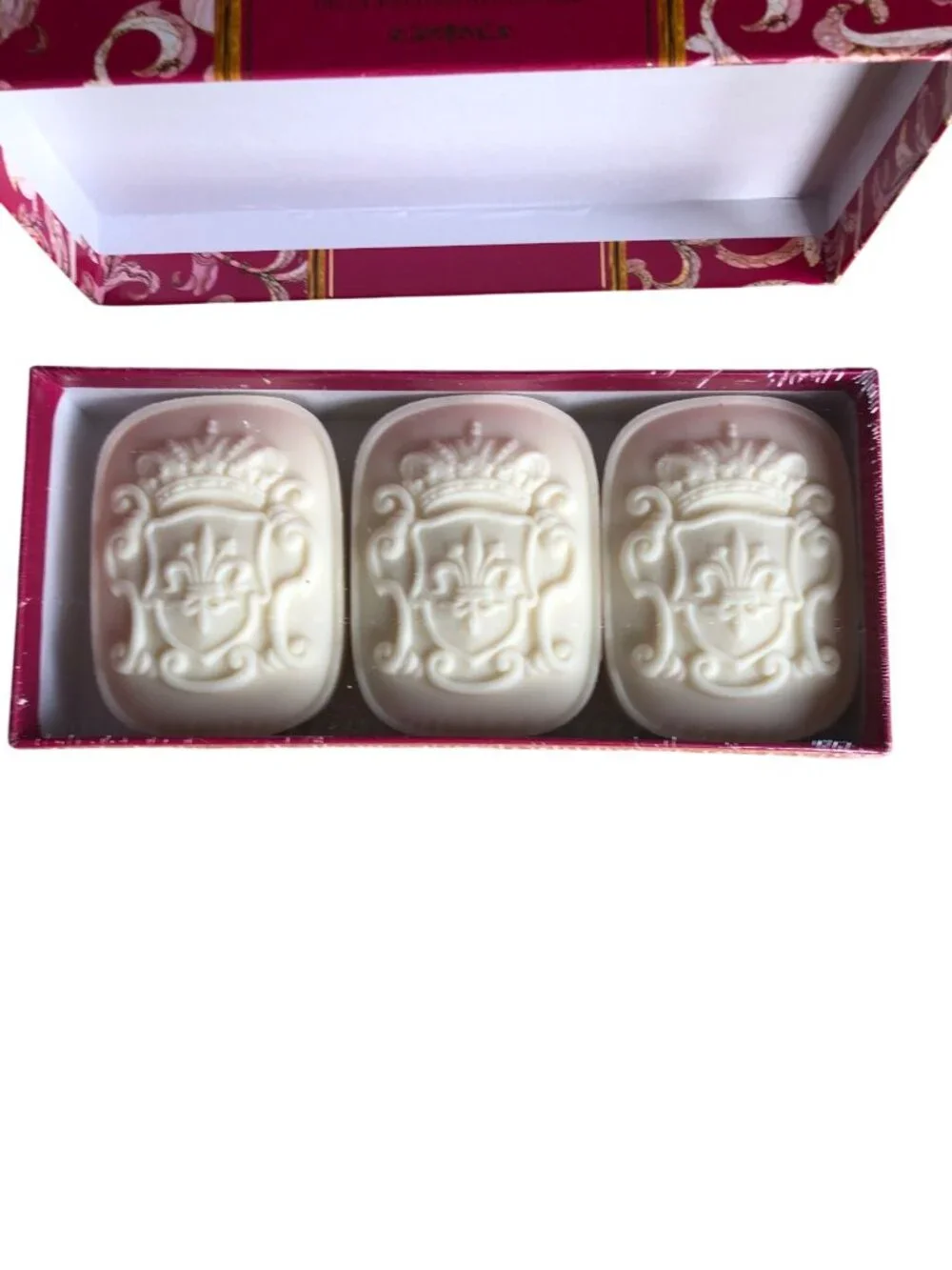 Saponificio Artigianale Fiorentino set includes