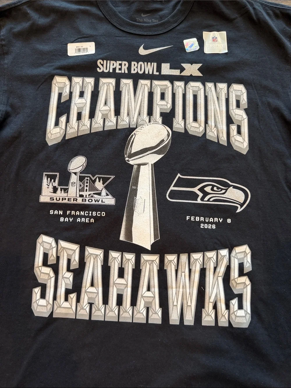 Nike Men’s L Seattle Seahawks NFL Super Bowl LX Champions Trophy Collection Tee