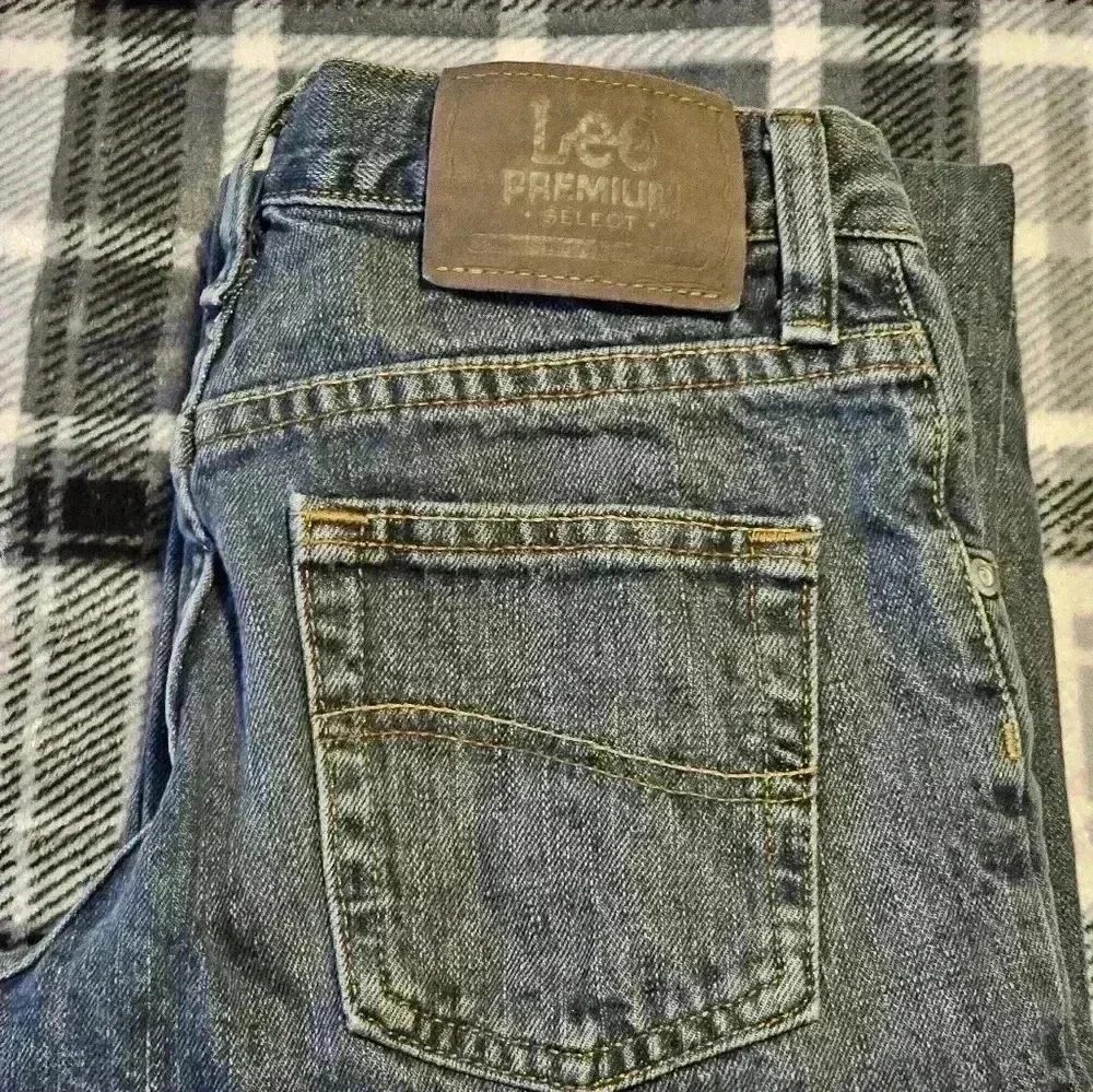 Lee premium select