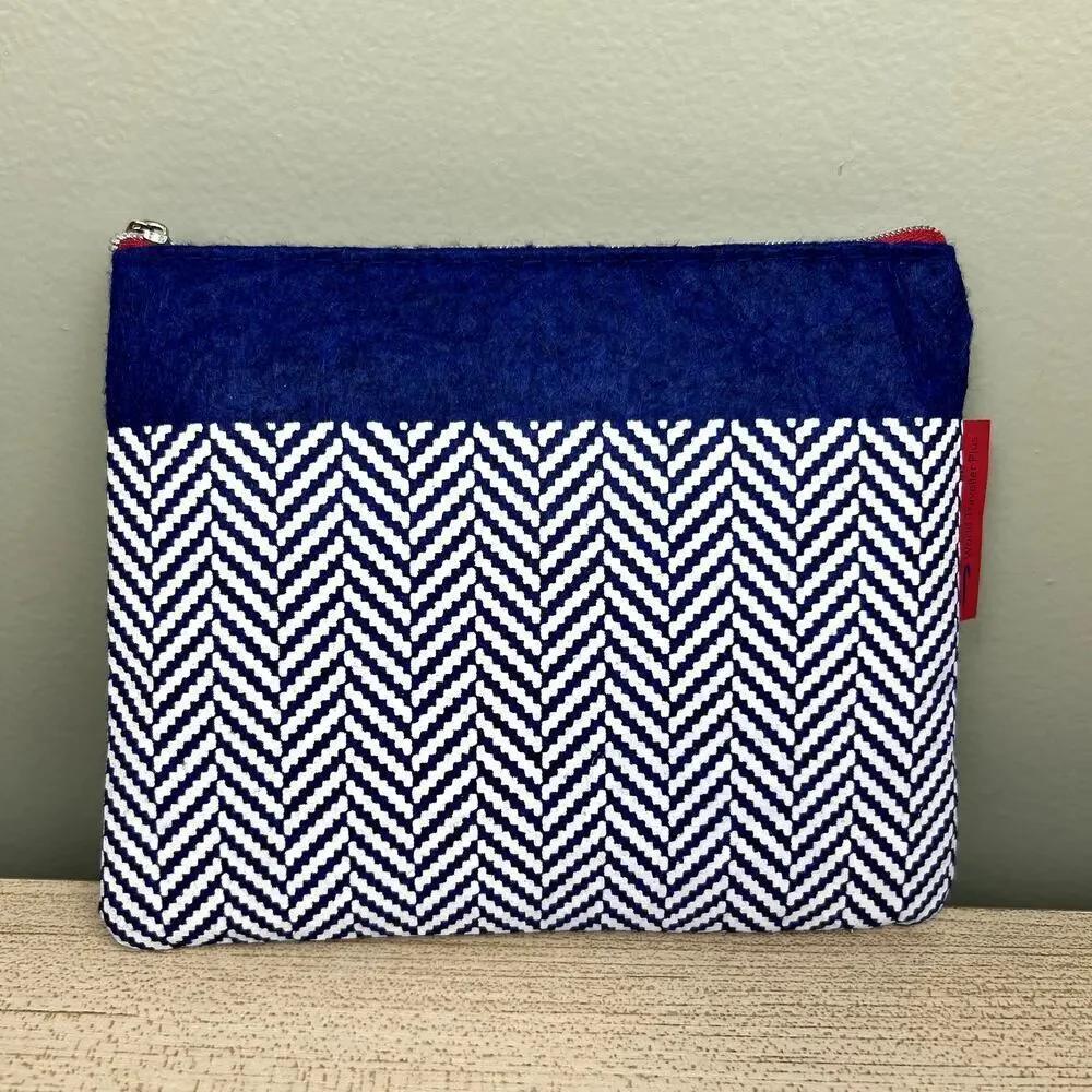 British Airways Traveller Plus Amenities Bag Cosmetics Toiletry Small Zip Pouch