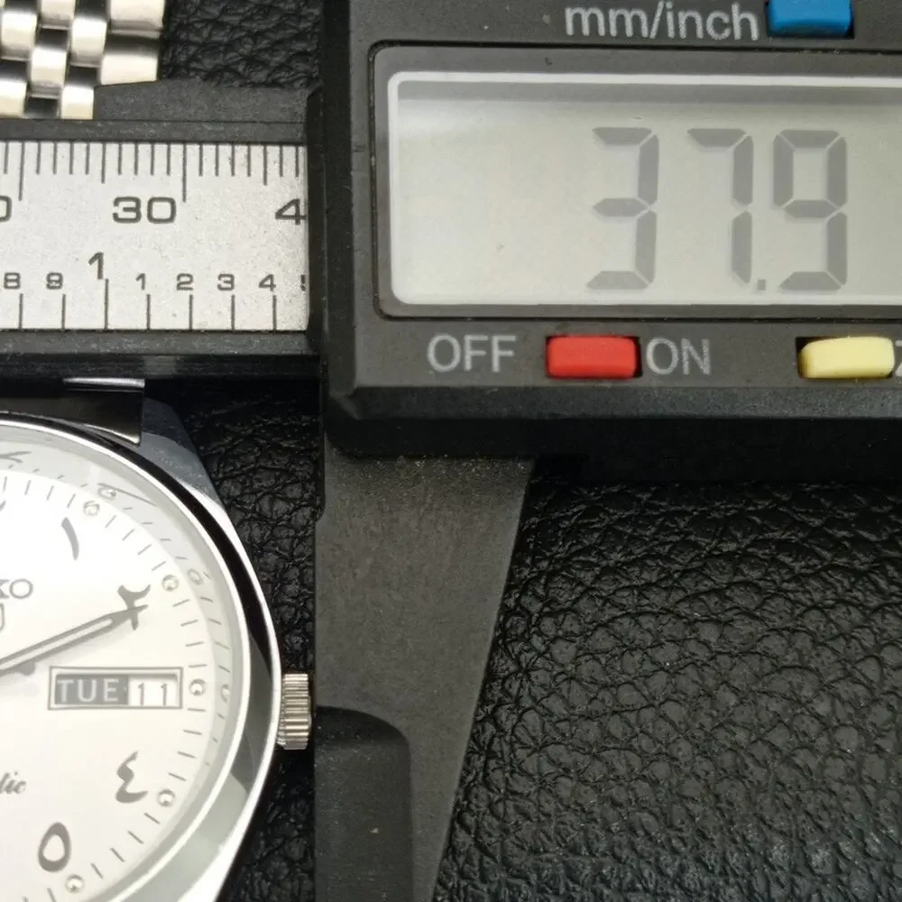 Seiko white not older