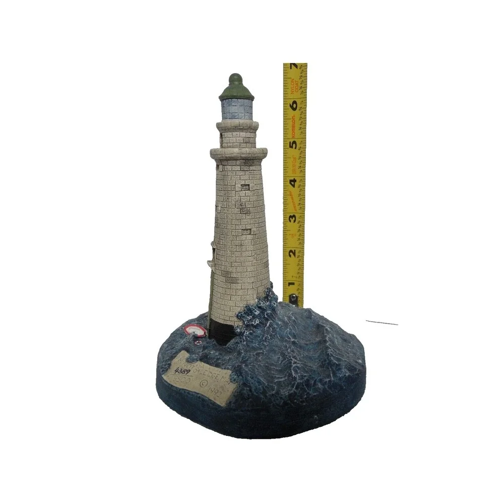 Harbour Lights Minots Ledge, MA LighthouseVintage 1992 #131  4389/5500