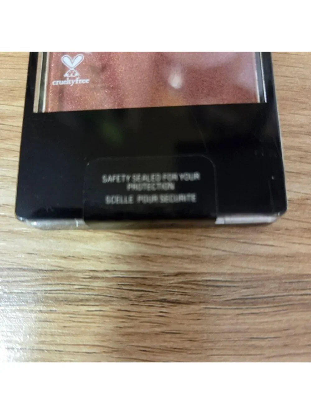 Wet n Wild Color Icon blush Blazen Berry 506C