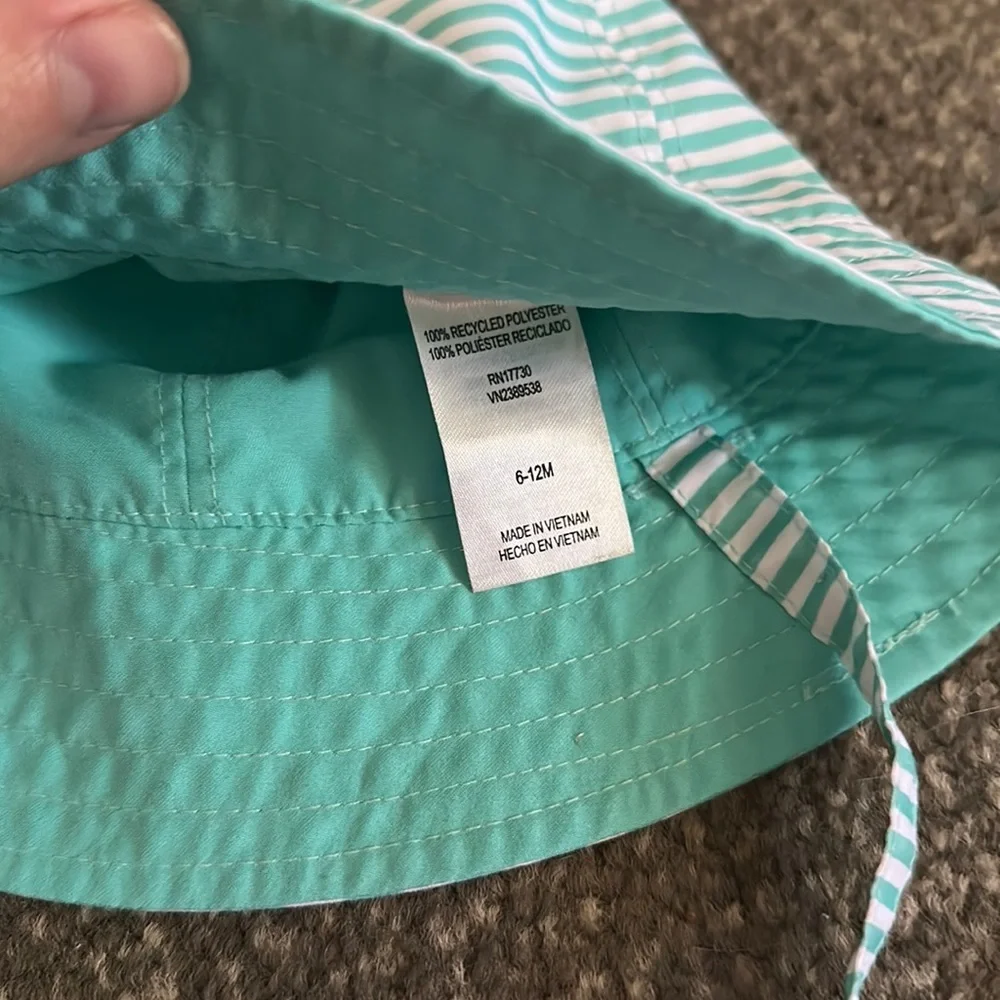 N/A teal bucket