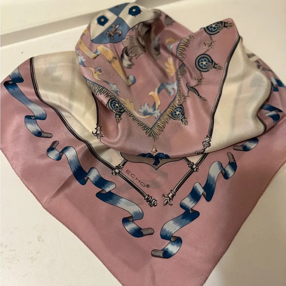 Echo beautiful scarf