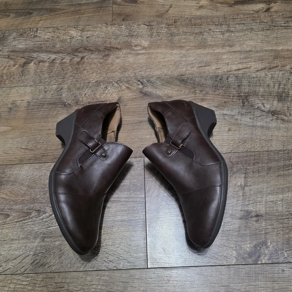 JBU Leather Wedge  Shoes Women 9