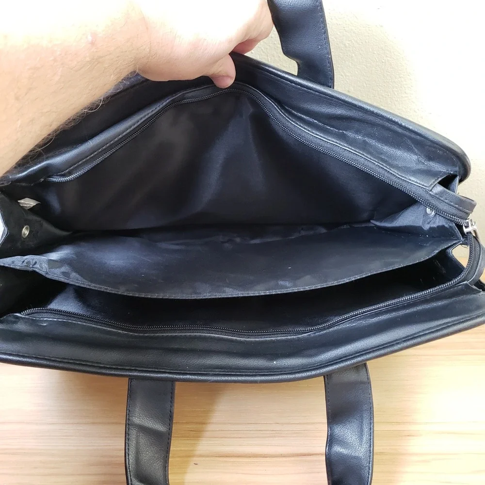 American Tourister american tourister