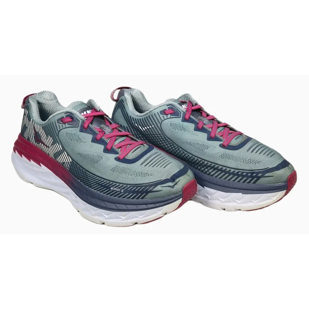 Hoka One One hoka one