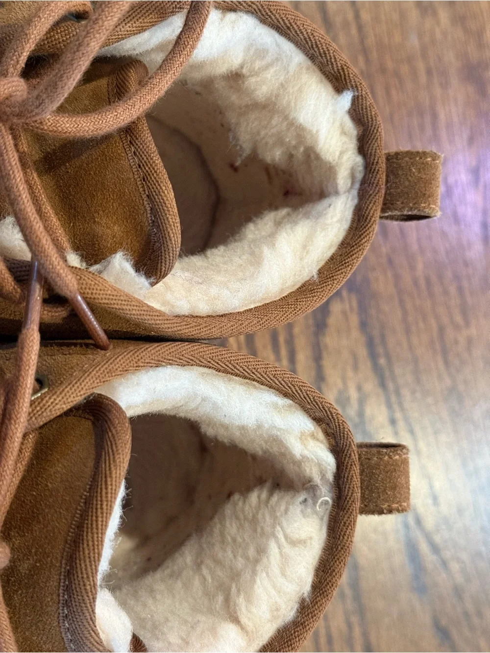 Men's Uggs neumel size 7