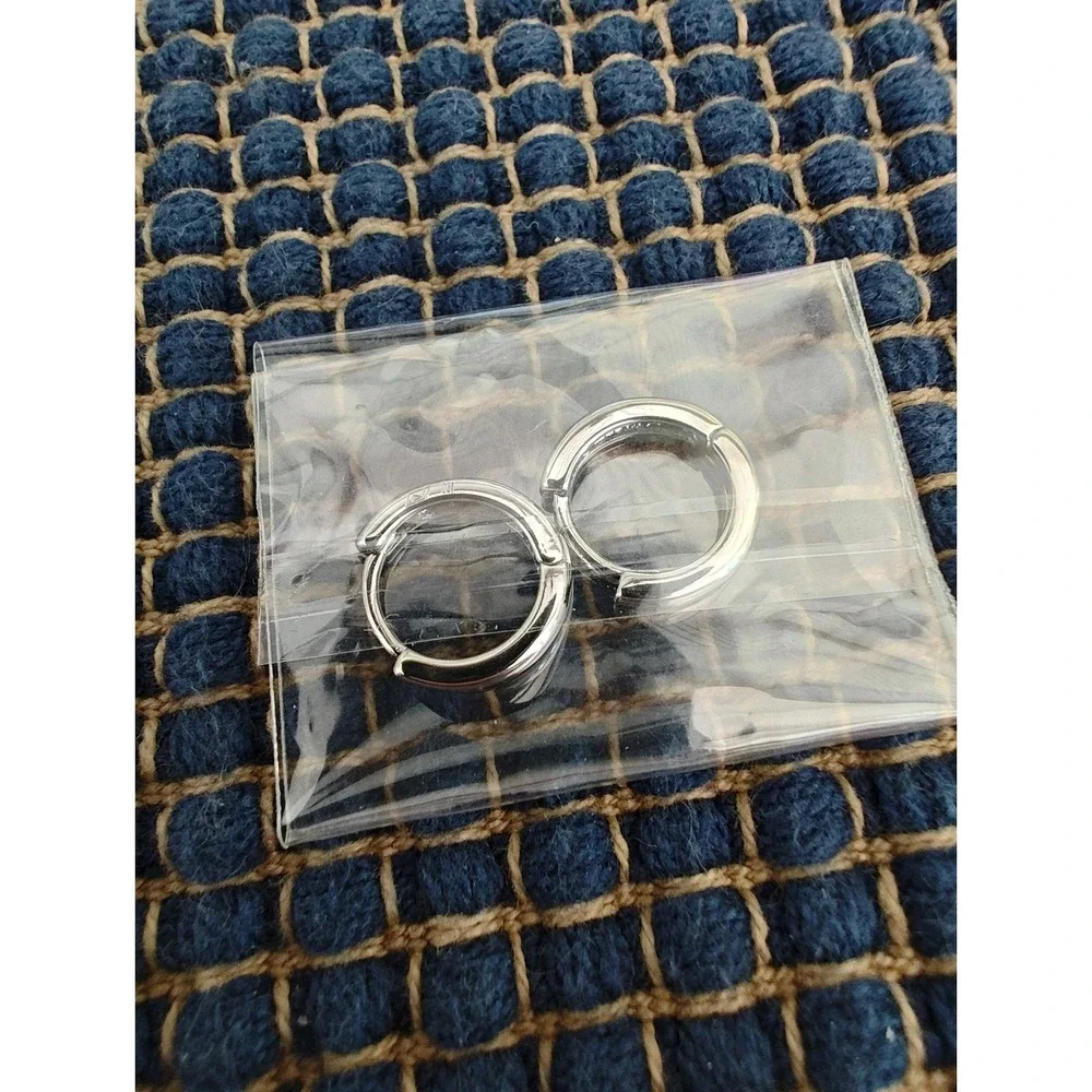Hoop Earrings Silver Tone Small Huggie Hinged Snap Closure Polished Finish
