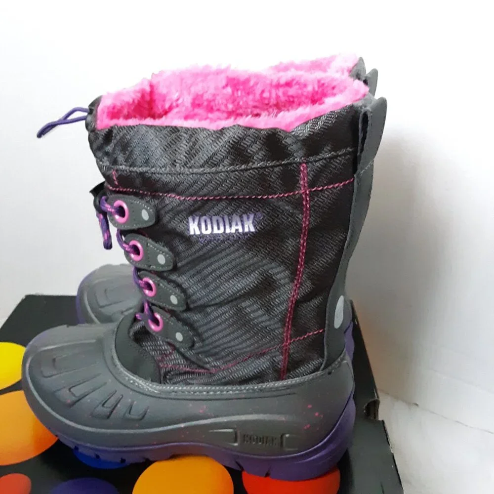 Kodiak Big Girls Winter Boot size 6