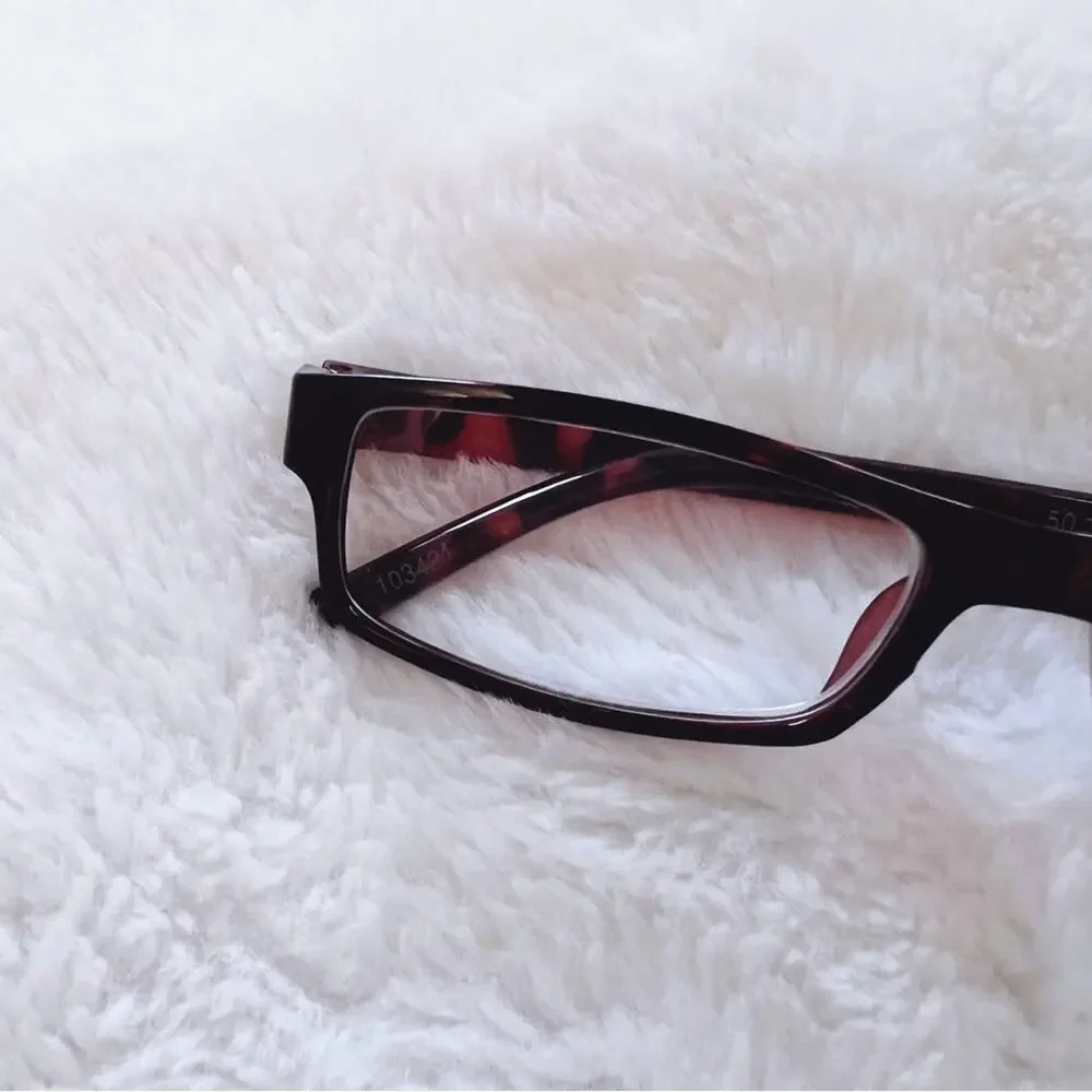Stylens stylish tortoise