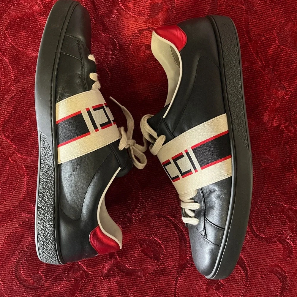 Gucci black leather