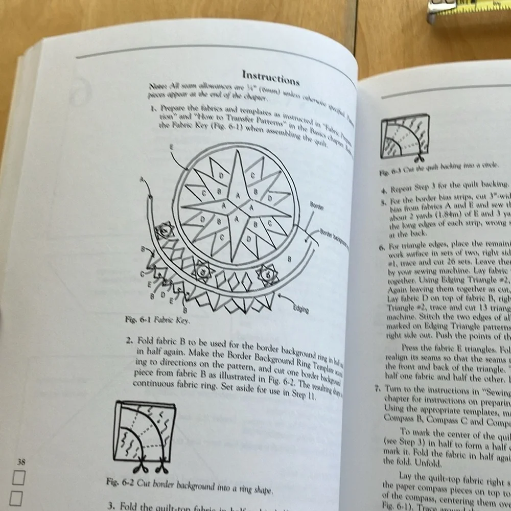 BOOK Three-Dimensional Appliqué perfect‎ gift for quilter like New