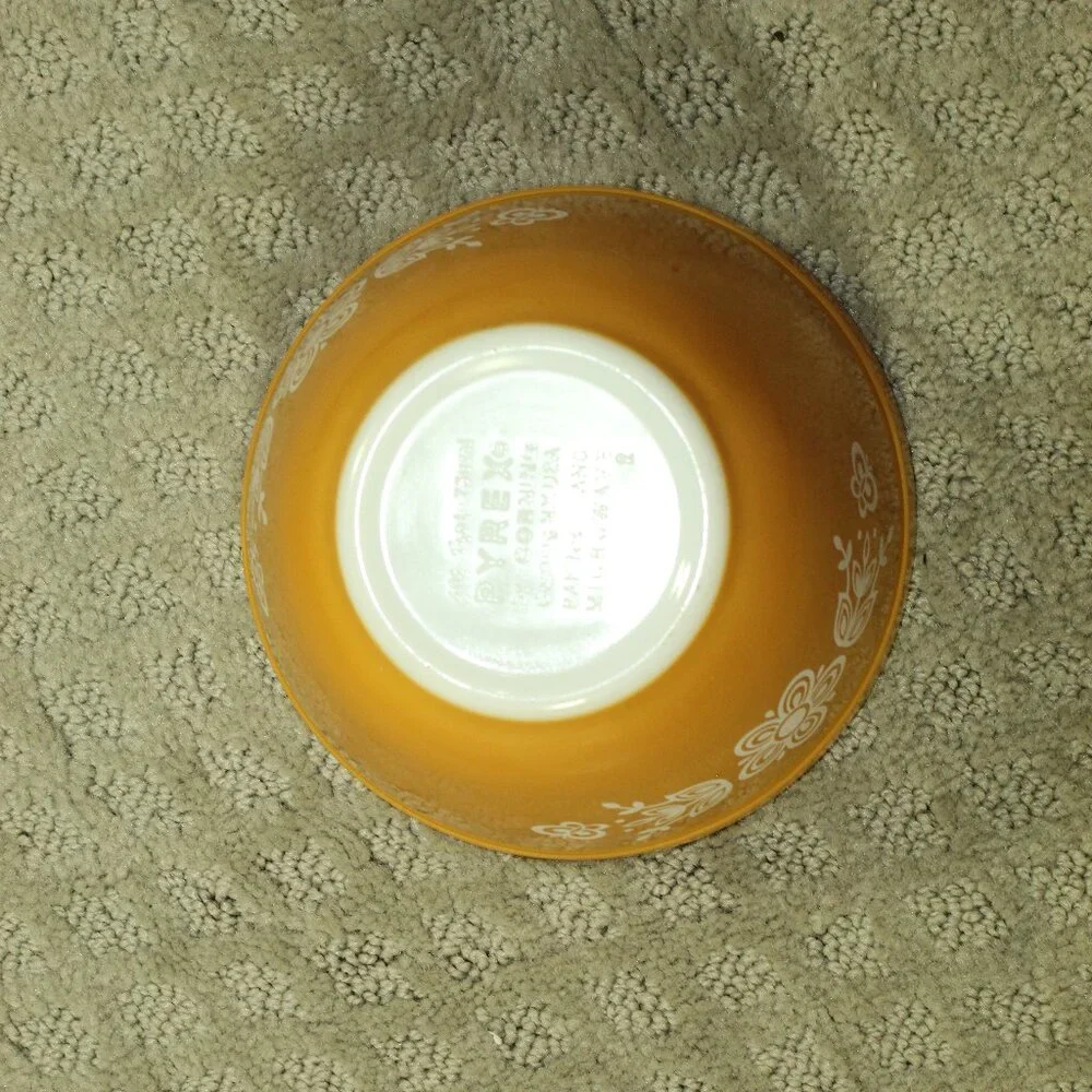 Pyrex this vintage