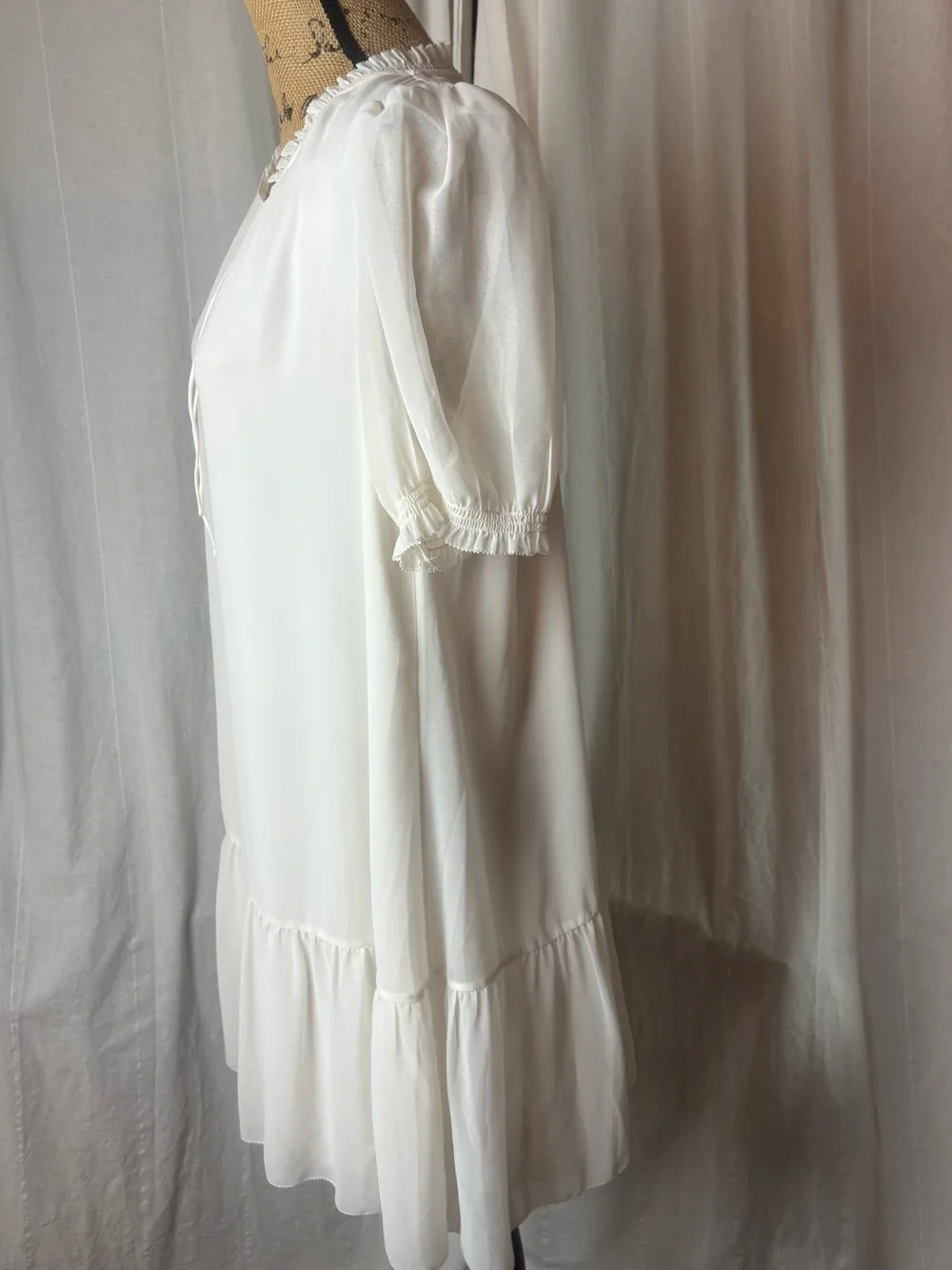 Aritzia Wilfred Walden Dress Tiered Chiffon Flowy Ruffle Hem Mini White Sz M