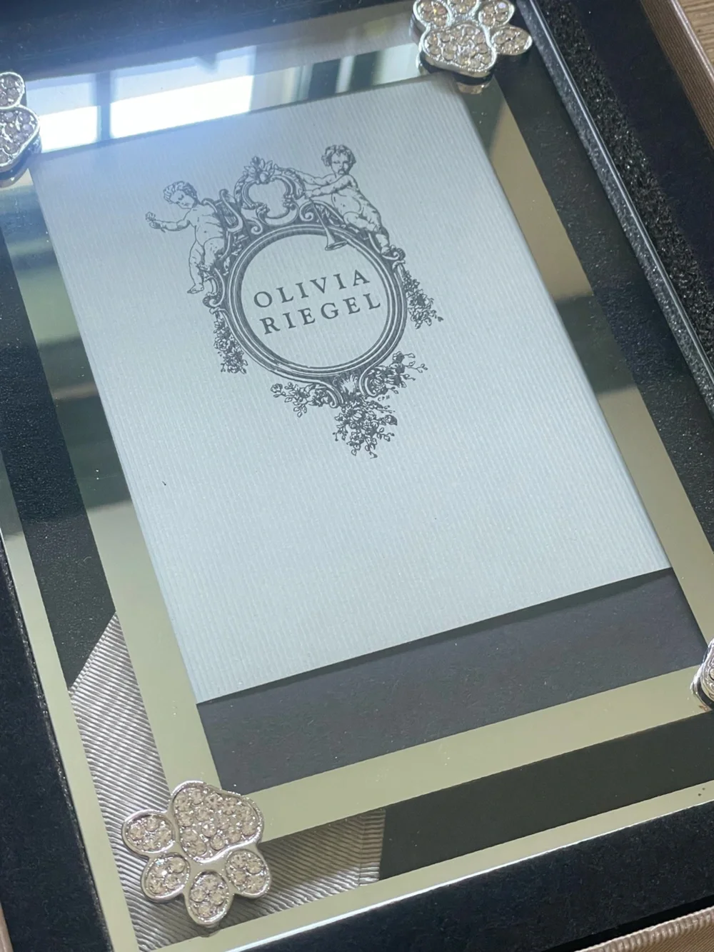 Olivia Riegel tabletop clear