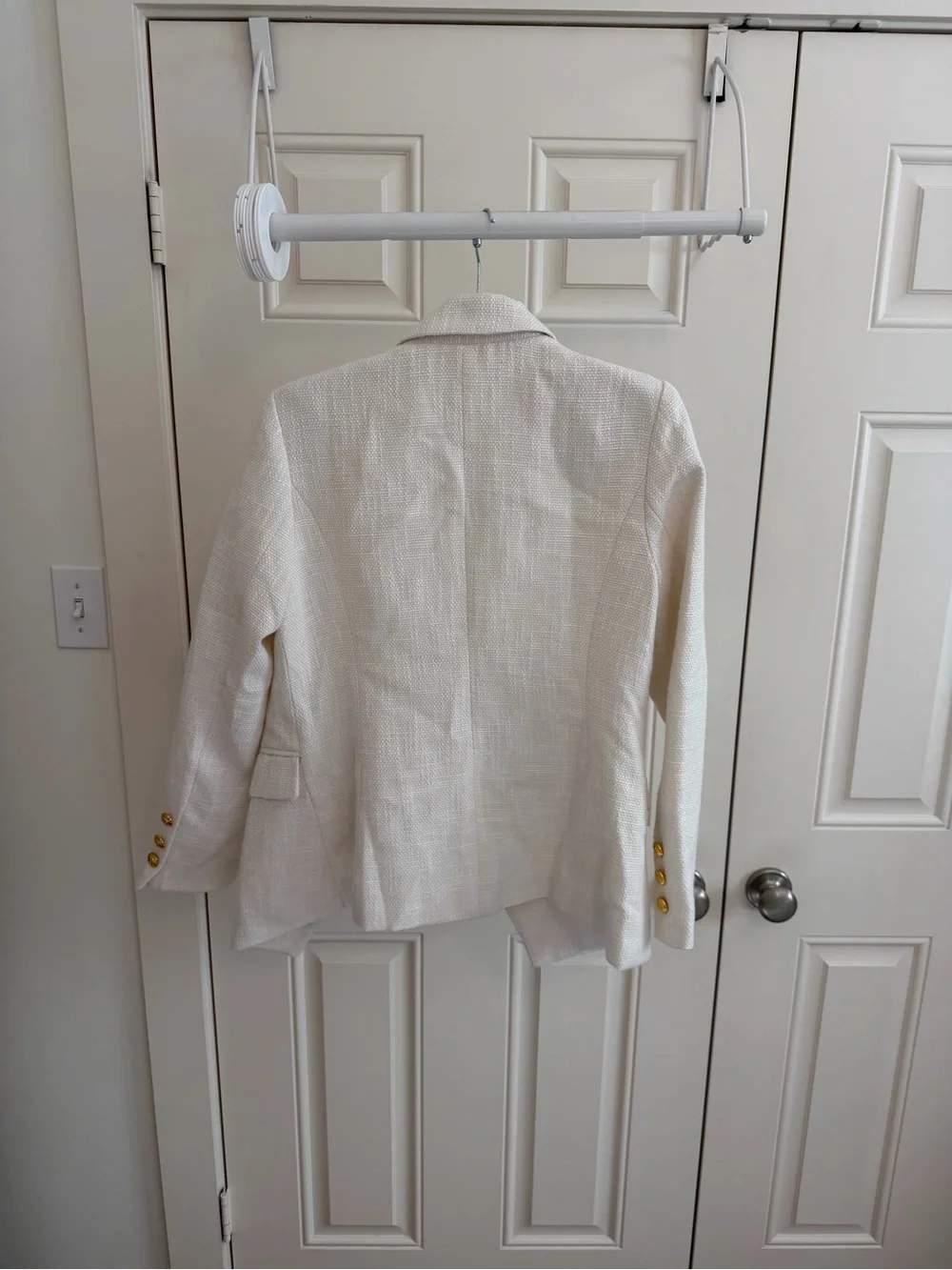 White Textured Double-Breasted Blazer with Gold-Tone Buttons – Medium