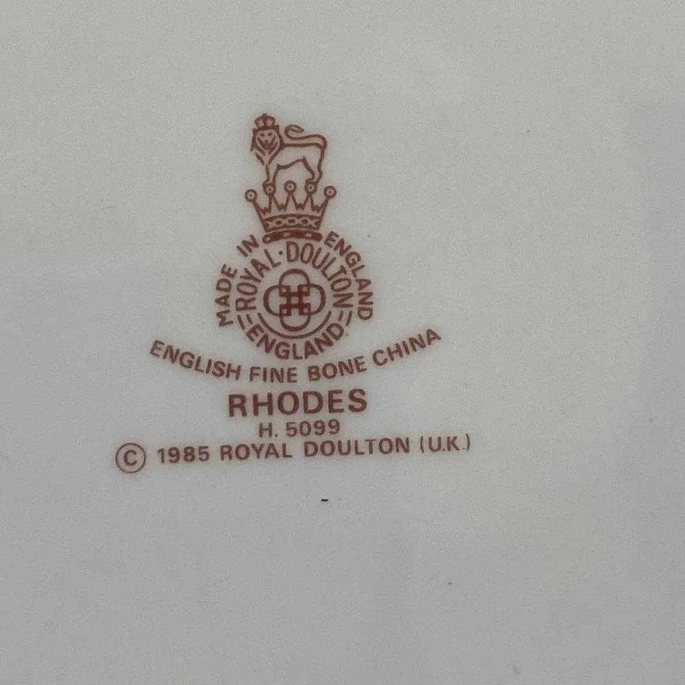 Royal Doulton RHODES Dinner Plate Fine Bone‎ China England